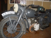 Немецкий мотоцикл и каска